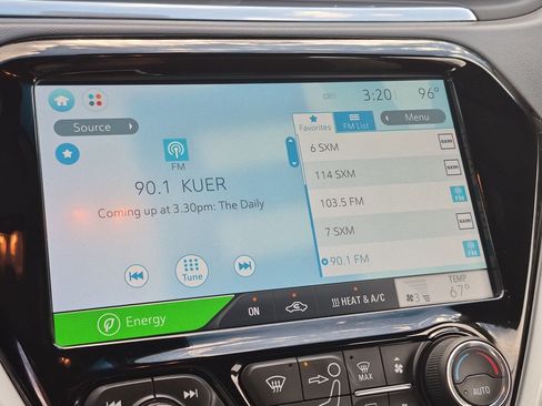 Used 2018 Chevrolet Bolt LT FWD image 18