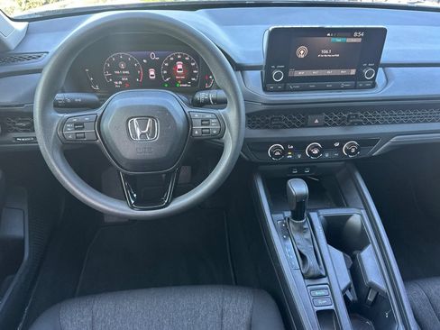 Used 2025 Honda Accord LX image 16