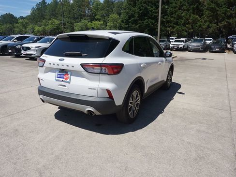 Used 2022 Ford Escape SEL w/ Technology Package AWD/4WD image 20