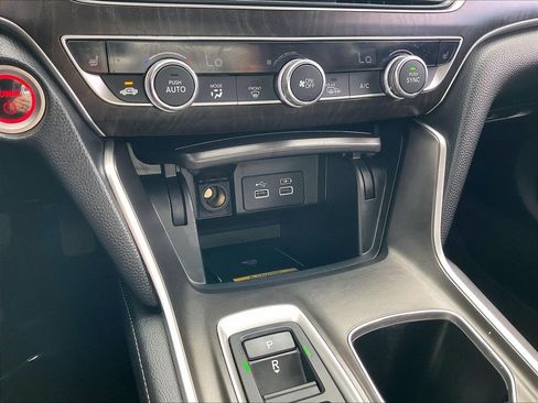 Used 2021 Honda Accord EX-L image 25