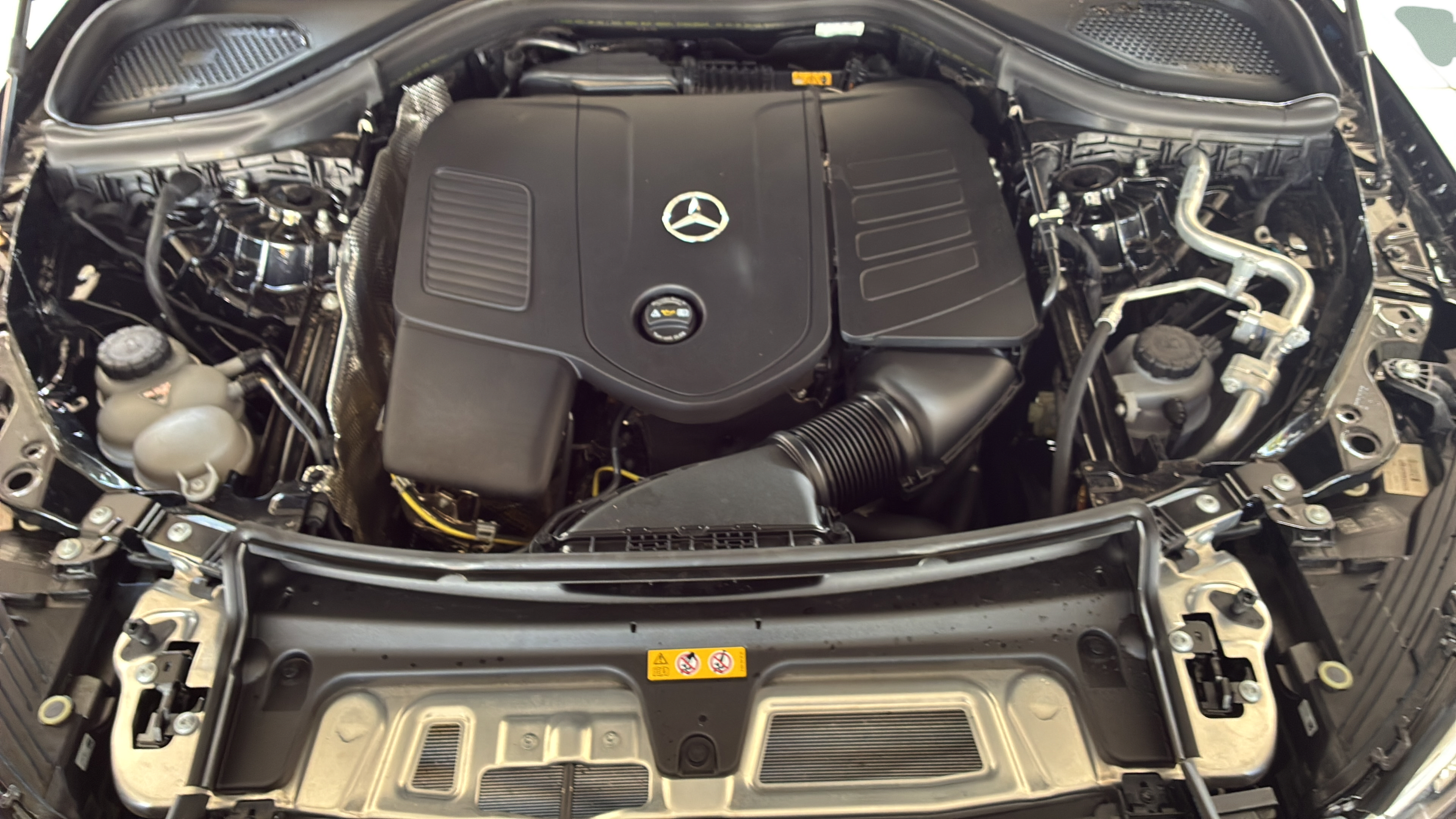 Used 2026 Mercedes-Benz GLC 300 image 26