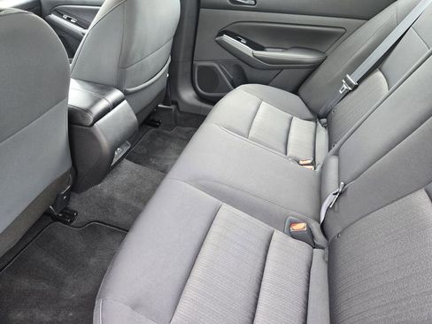 Used 2023 Nissan Altima 2.5 SV FWD image 29