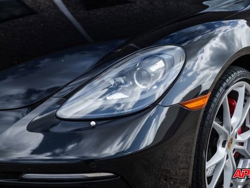 Used 2017 Porsche 718 Boxster S RWD image 46