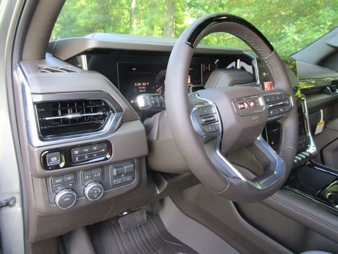 New 2026 GMC Yukon XL Elevation w/ Elevation Premium Package AWD/4WD image 55