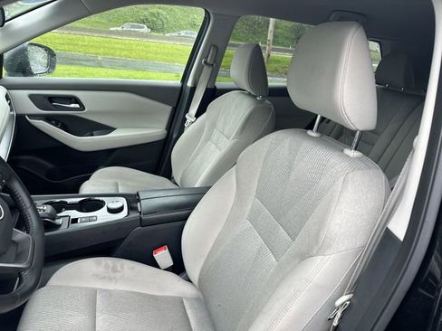 Used 2025 Nissan Rogue SV AWD/4WD image 15