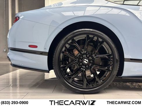 Used 2024 Bentley Continental GT V8 AWD/4WD image 35