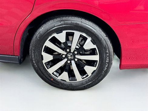 Certified 2026 Honda Odyssey EX-L image 9