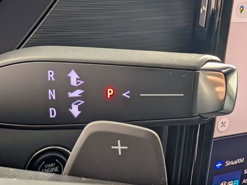 Certified 2024 GMC Acadia AT4 w/ LPO, Floor Liner Package AWD/4WD image 24