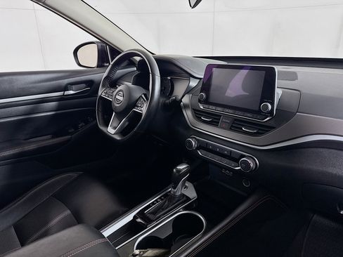 Used 2025 Nissan Altima 2.5 SR image 26