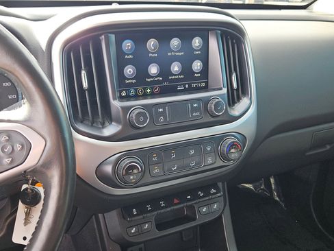 Used 2019 Chevrolet Colorado ZR2 image 14