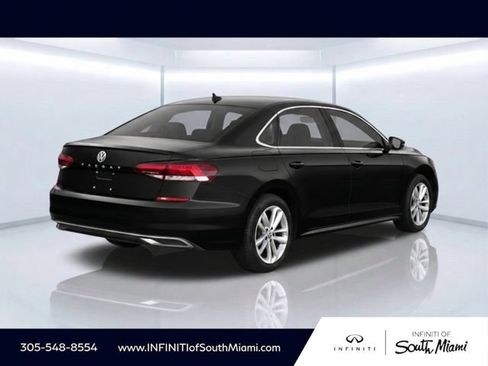 Used 2020 Volkswagen Passat 2.0T SE FWD image 4