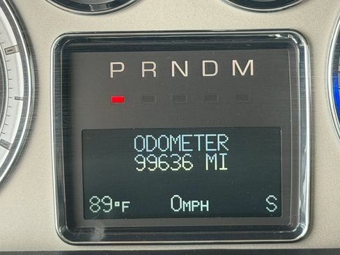 Used 2013 Cadillac Escalade Luxury AWD/4WD image 48