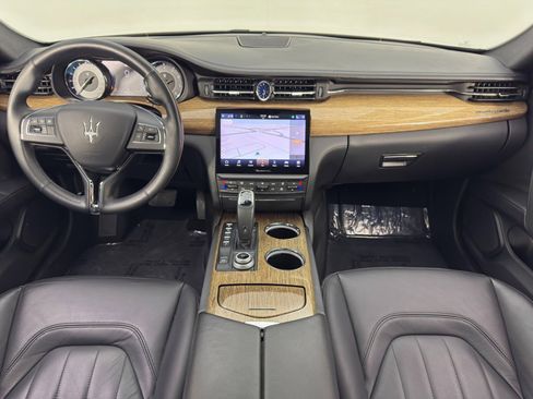 Used 2022 Maserati Quattroporte GT image 13