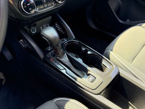 Used 2022 Chevrolet TrailBlazer LT w/ Convenience Package image 24