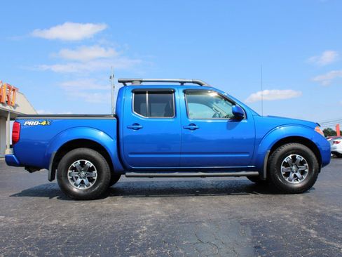 Used 2015 Nissan Frontier PRO-4X AWD/4WD image 3