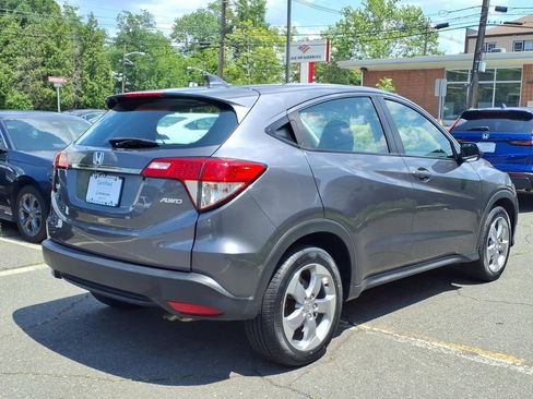 Used 2022 Honda HR-V LX image 6