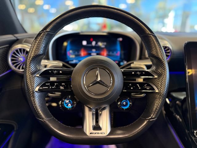 Used 2022 Mercedes-Benz SL 63 AMG 4MATIC w/ Driver Assistance Package image 24