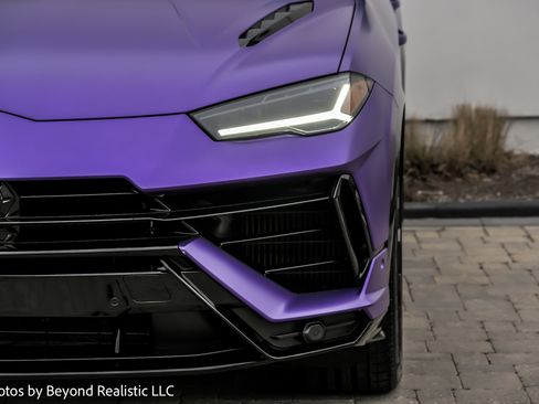 Used 2024 Lamborghini Urus S image 4