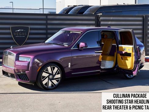 Used 2025 Rolls-Royce Cullinan AWD/4WD image 1