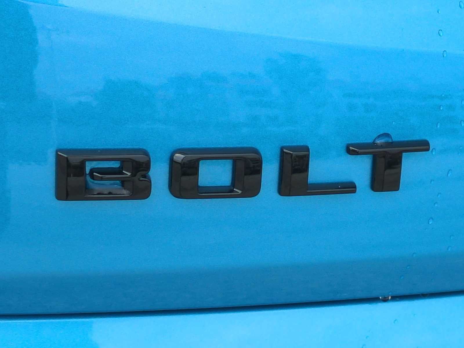 New 2027 Chevrolet Bolt LT w/ Comfort Package FWD image 9