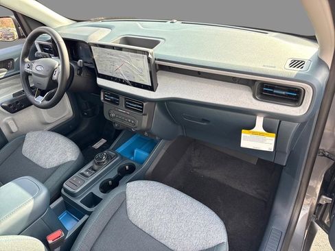 New 2025 Ford Maverick XLT w/ XLT Luxury Package image 12