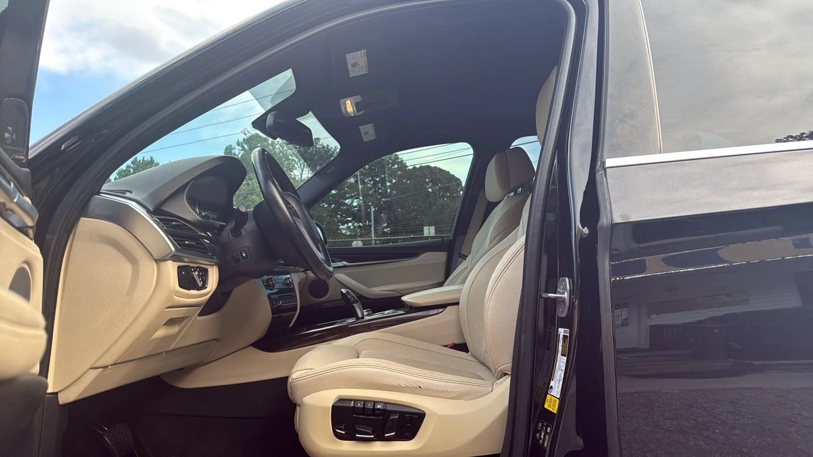 Used 2017 BMW X5 xDrive35i AWD/4WD image 10