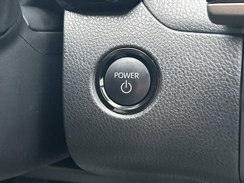 Used 2025 Toyota Camry LE w/ Convenience Package image 25