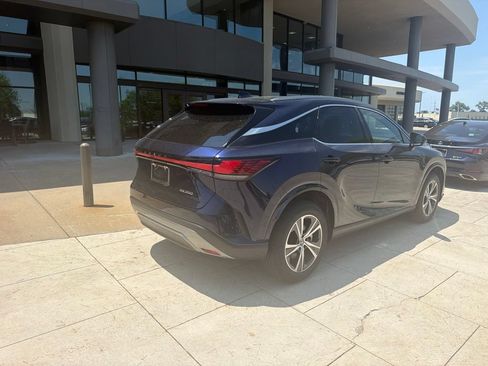 Used 2025 Lexus RX 350 Premium w/ Accessory Package (Z1) FWD image 3