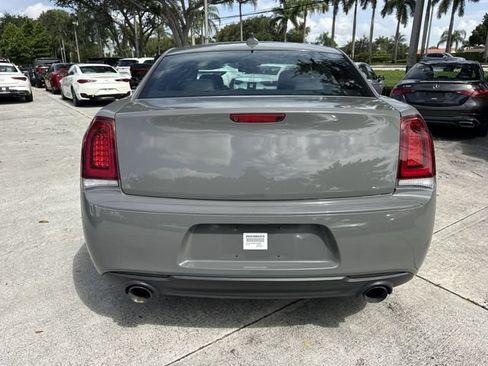 Used 2019 Chrysler 300 S RWD image 24