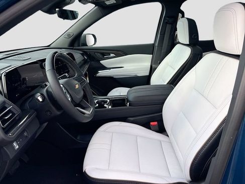 New 2026 Chevrolet Traverse High Country w/ LPO, Floor Liner Package image 22