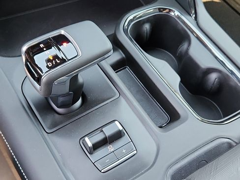 New 2026 GMC Sierra 1500 AT4X w/ LPO, Black Badging Package image 16