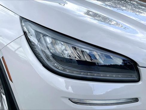 Used 2021 Lincoln Corsair FWD w/ Premium Package image 26