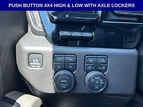 Used 2025 Chevrolet Silverado 1500 ZR2 w/ Technology Package AWD/4WD image 19