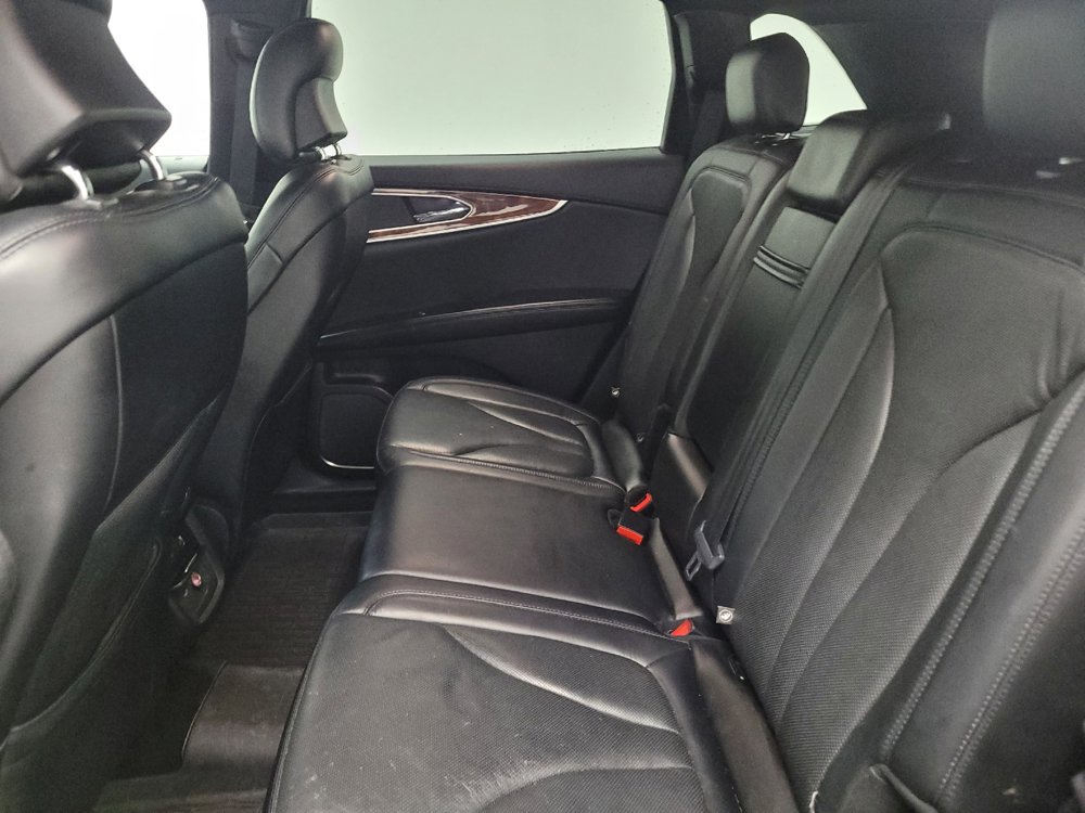 Used 2019 Lincoln Nautilus Reserve AWD/4WD image 18