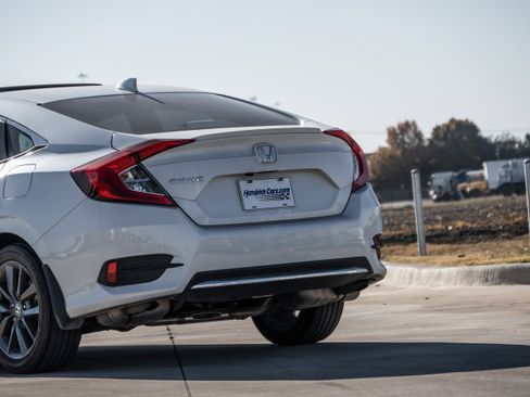 Used 2021 Honda Civic EX-L image 6