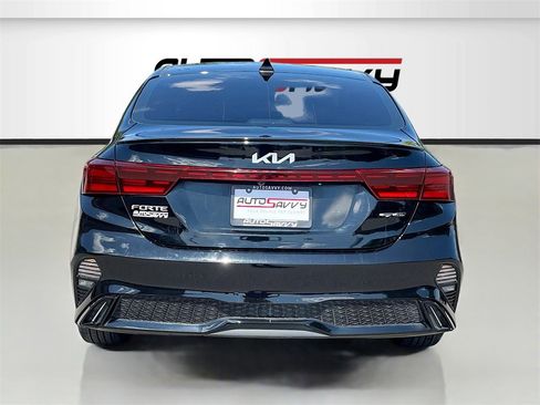 Used 2023 Kia Forte GT-Line w/ GT-Line Premium Package image 6