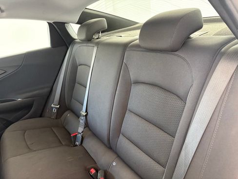 Used 2021 Chevrolet Malibu RS FWD image 29