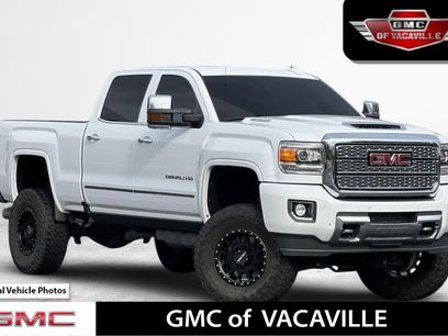 Used 2019 GMC Sierra 2500 Denali w/ Duramax Plus Package