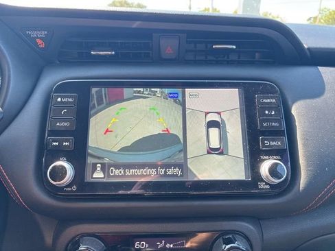 Used 2023 Nissan Kicks SR image 25