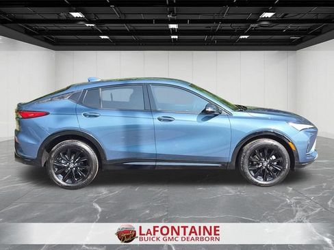 Certified 2024 Buick Envista Sport Touring w/ Convenience I Package FWD image 6
