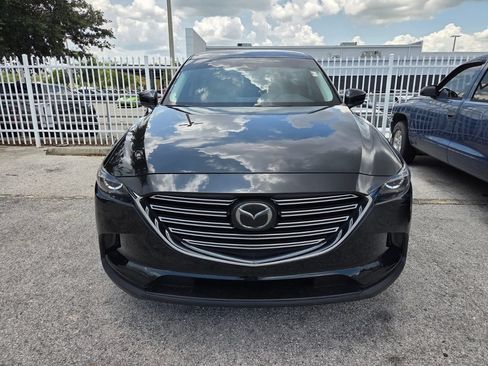 Used 2021 MAZDA CX-9 Touring FWD image 2