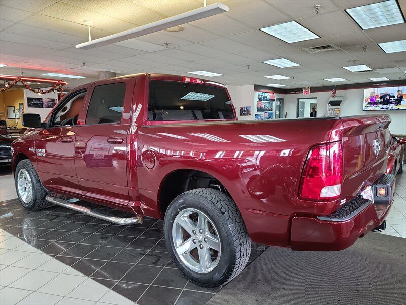 Used 2017 RAM 1500 Express AWD/4WD image 7