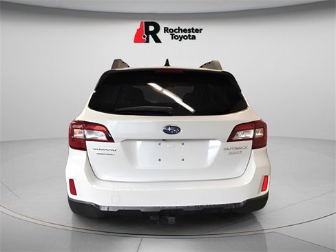 Used 2016 Subaru Outback 2.5i Premium image 5