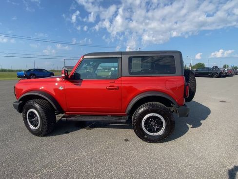 Used 2022 Ford Bronco Outer Banks w/ Sasquatch Package AWD/4WD image 5