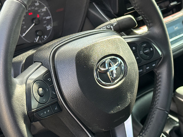 Used 2025 Toyota Corolla SE FWD image 29