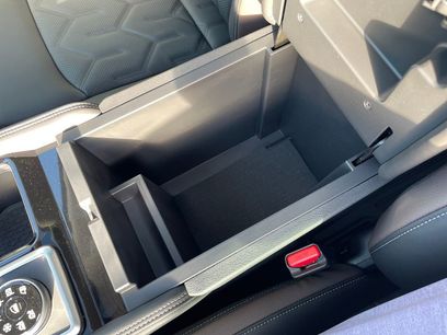 New 2026 Nissan Pathfinder Platinum w/ Cargo Package