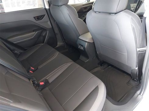 Used 2025 Subaru Crosstrek 2.0i Premium image 11