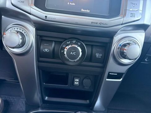 Used 2019 Toyota 4Runner SR5 Premium AWD/4WD image 19