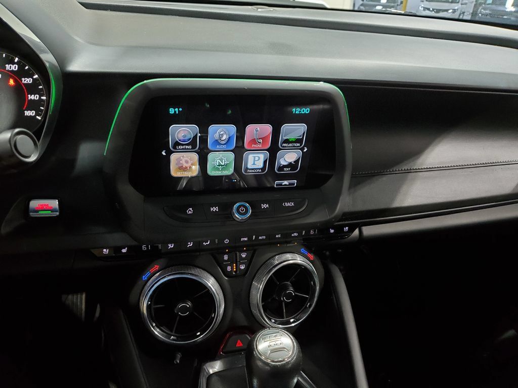 Used 2016 Chevrolet Camaro LT RWD image 21