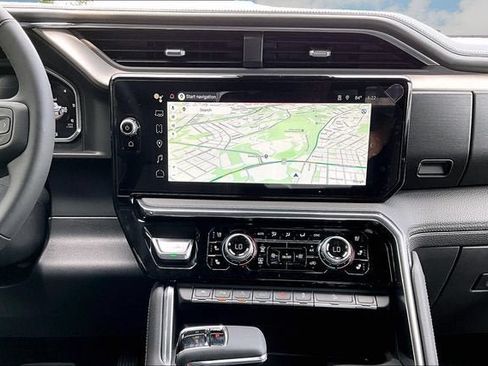 New 2026 GMC Sierra 1500 Denali w/ Technology Package AWD/4WD image 8